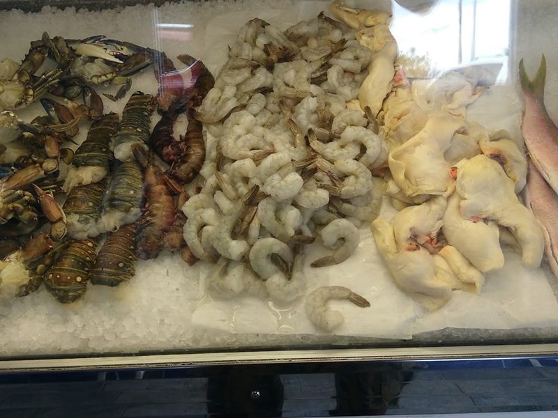 World Famous Rib Shack & Seafood interior